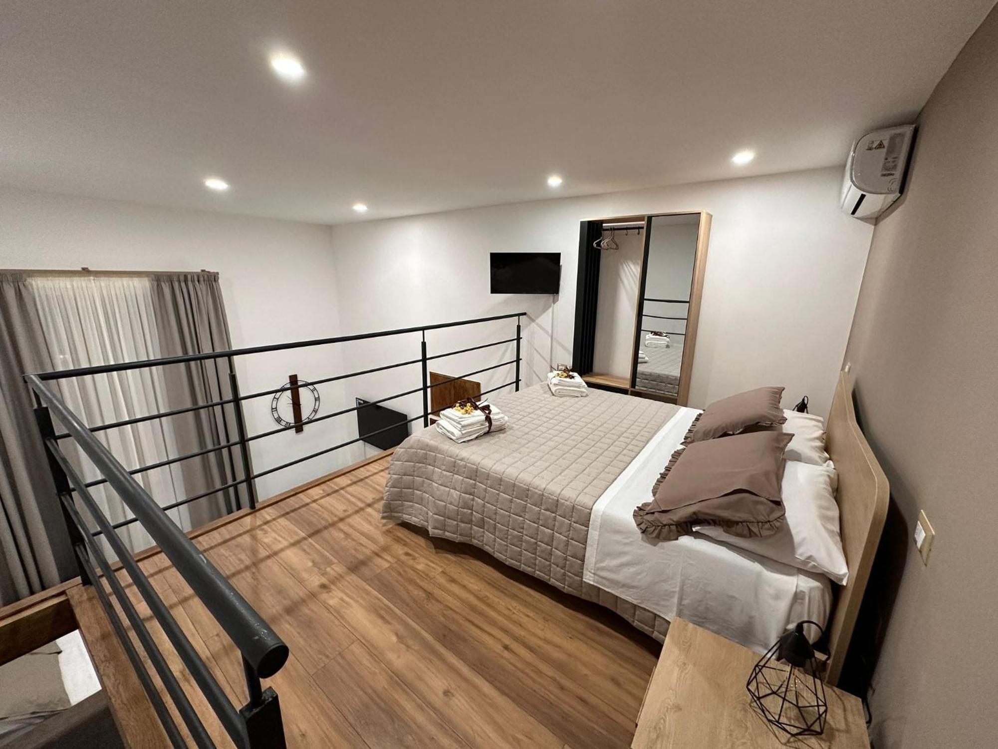 Apartamento Le Radici Di Parthenope Nápoles Exterior foto