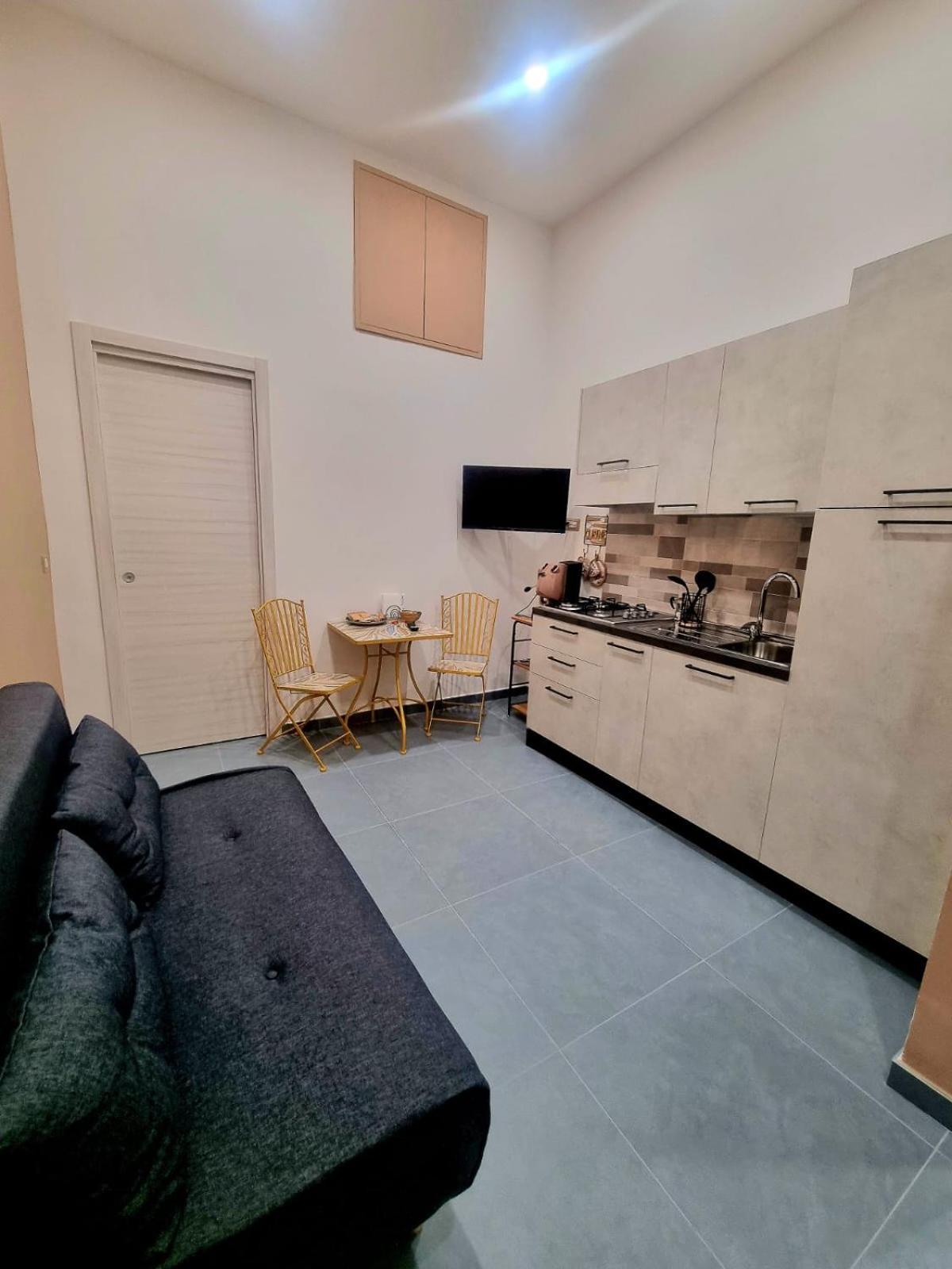 Apartamento Le Radici Di Parthenope Nápoles Exterior foto