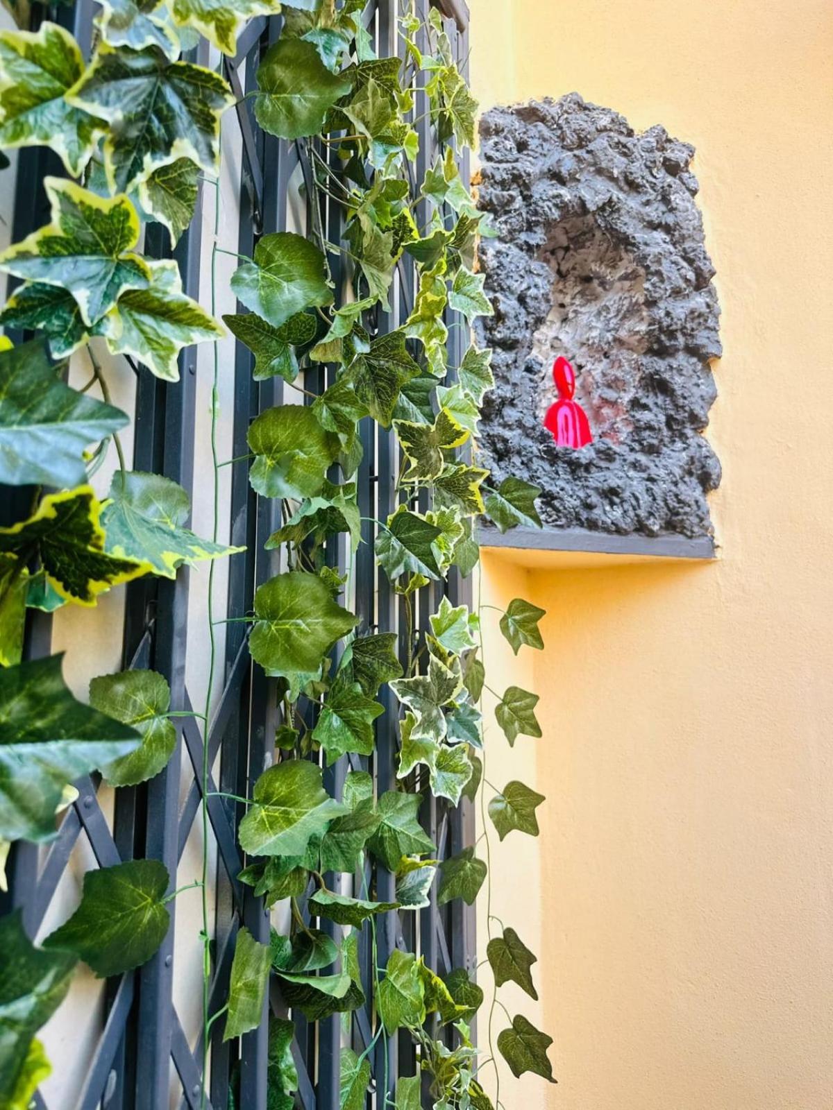 Apartamento Le Radici Di Parthenope Nápoles Exterior foto